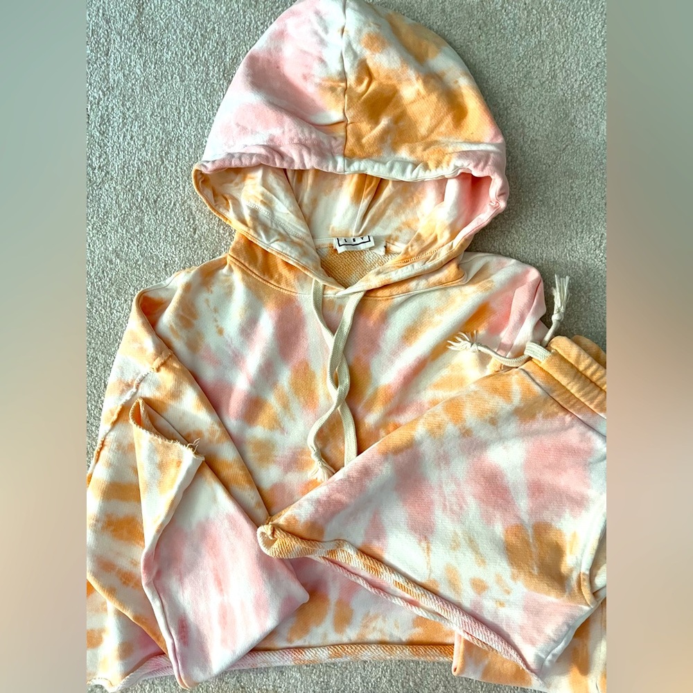 Wesley tie dye set
